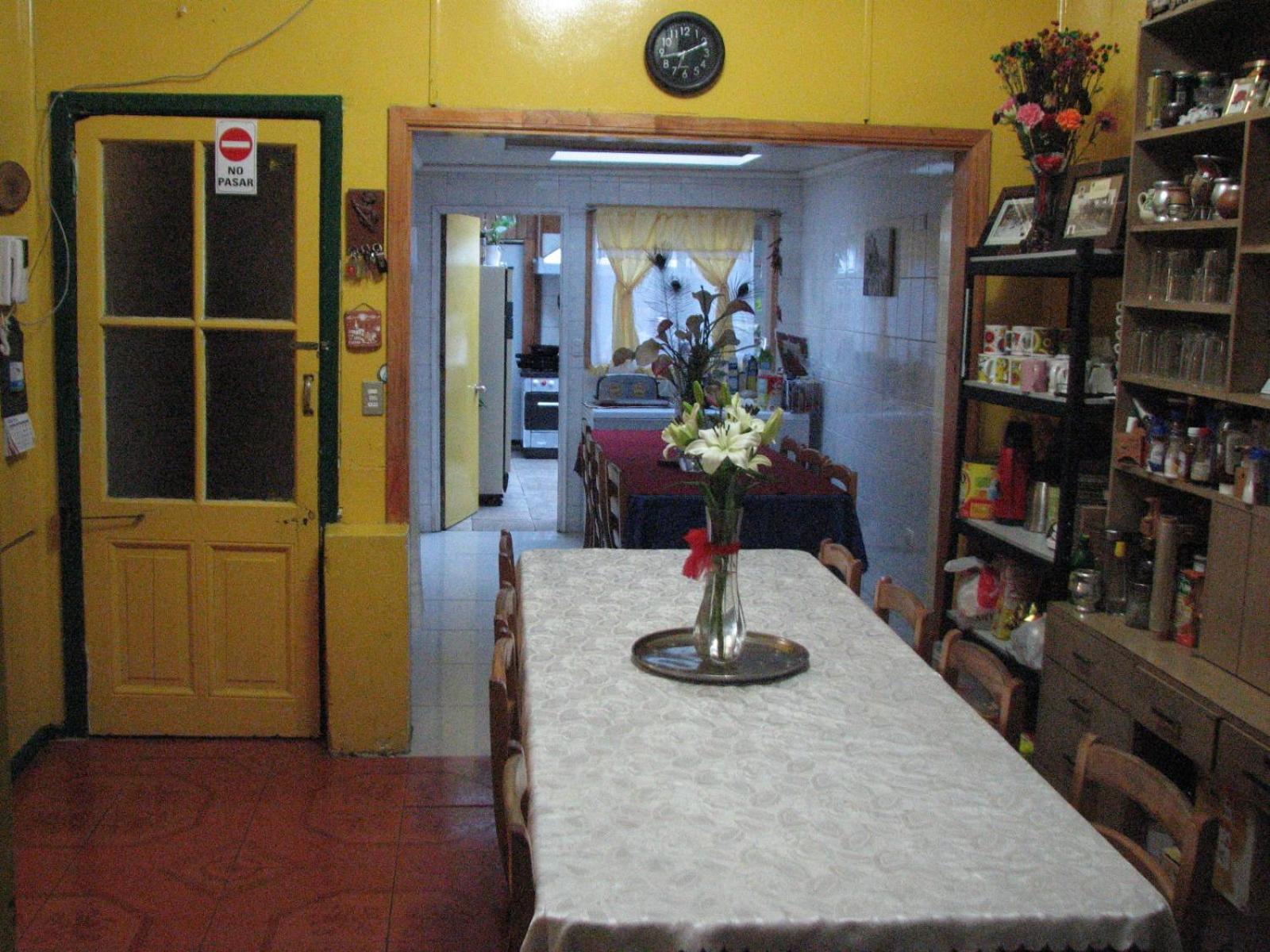 Hostal El Mirador Punta Arenas Ngoại thất bức ảnh
